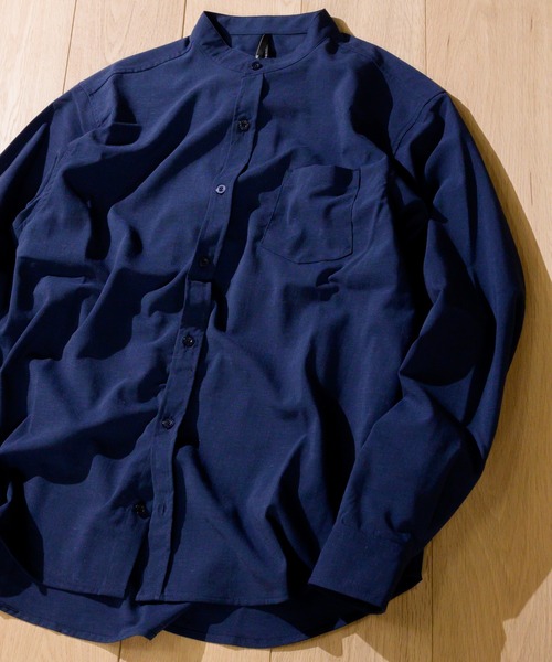 JOHN'S CLOSET(ジョンズクローゼット)の「【i】ポリエステルラミーバンドカラー長袖シャツ(シャツ/ブラウス・メンズ・ホワイト/ブラック/ネイビー/ベージュ/カーキ・MEDIUM/LARGE/X-LARGE)」の5枚目の写真