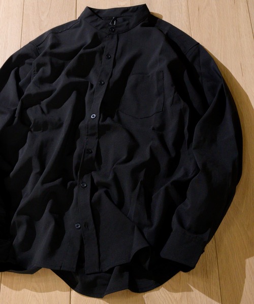 JOHN'S CLOSET(ジョンズクローゼット)の「【i】ポリエステルラミーバンドカラー長袖シャツ(シャツ/ブラウス・メンズ・ホワイト/ブラック/ネイビー/ベージュ/カーキ・MEDIUM/LARGE/X-LARGE)」の2枚目の写真