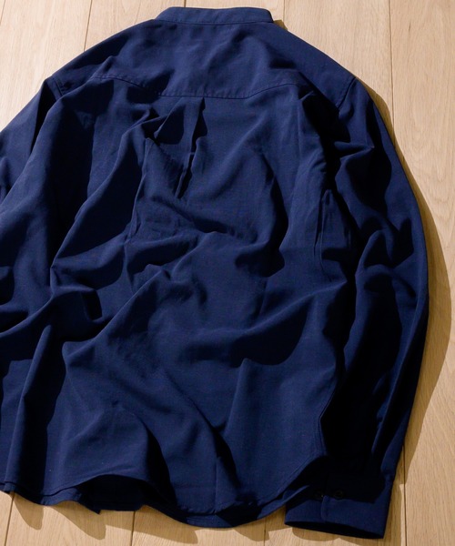 JOHN'S CLOSET(ジョンズクローゼット)の「【i】ポリエステルラミーバンドカラー長袖シャツ(シャツ/ブラウス・メンズ・ホワイト/ブラック/ネイビー/ベージュ/カーキ・MEDIUM/LARGE/X-LARGE)」の12枚目の写真