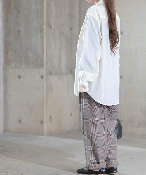 JOHN'S CLOSET(ジョンズクローゼット)の「【i】ポリエステルラミーバンドカラー長袖シャツ(シャツ/ブラウス・メンズ・ホワイト/ブラック/ネイビー/ベージュ/カーキ・MEDIUM/LARGE/X-LARGE)」の15枚目の写真