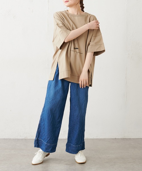 PUAL CE CIN（ピュアルセシン）の「配色ステッチプリントシャツ（Tシャツ/カットソー・レディース・チャコールグレー/ブルー系その他/ホワイト/ベージュ・FREE）」の22枚目の写真