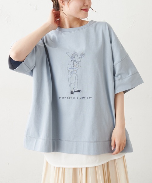 PUAL CE CIN（ピュアルセシン）の「配色ステッチプリントシャツ（Tシャツ/カットソー・レディース・チャコールグレー/ブルー系その他/ホワイト/ベージュ・FREE）」の9枚目の写真