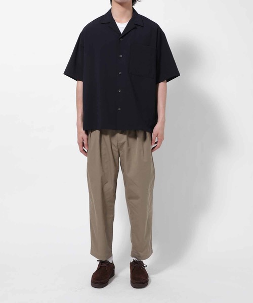 ADAM ET ROPE'(アダムエロペ)の「ドライストレッチ オーバーサイズ サッカーオープンカラーシャツ(シャツ/ブラウス・メンズ・チャコールグレー/グレー/ネイビー・L/M)」の13枚目の写真