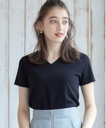 Vネック半袖Tシャツ
