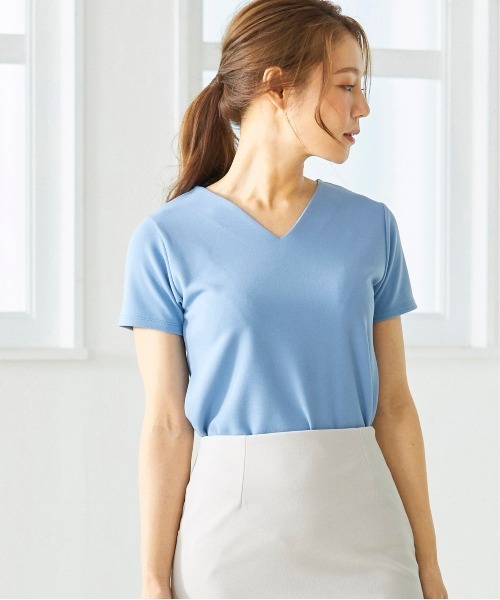 12Twelve Agenda(トゥエルブ アジェンダ)の「Vネック半袖Tシャツ(Tシャツ/カットソー・レディース・チャコールグレー/ライトグレー/ライトブルー/モカ/ダークブラウン/ブラック・M)」の9枚目の写真
