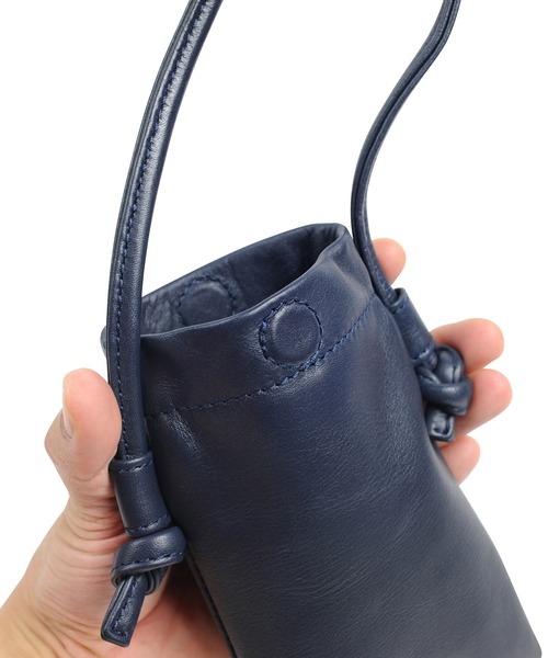 SEEKER（シーカー）の「【FIT】WATERPROOFレザー ネックポーチ SKB-021FT6（ショルダーバッグ・メンズ・ブラック/ネイビー/グレイッシュベージュ・FREE）」の21枚目の写真