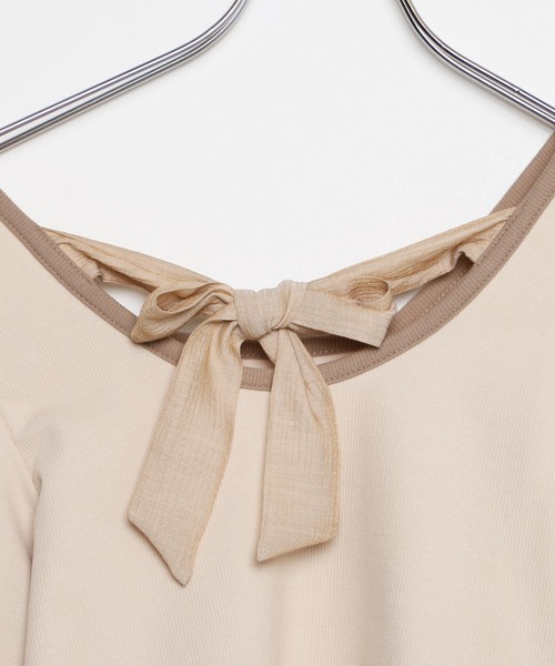 WEGO（ウィゴー）の「WEGO/バックリボン配色スクエアTシャツ（Tシャツ/カットソー・レディース・ライトベージュ/サックスブルー・FREE）」の5枚目の写真