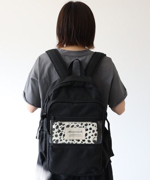 one after another NICE CLAUP（ワンアフターアナザーナイスクラップ）の「PVCリュック（バックパック/リュック・レディース・ブラック/ベージュ/アイボリー・ONE SIZE）」の5枚目の写真