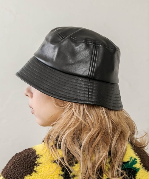 RASVOA(ラスボア)の「フェイクレザーダウンブリムバケハ(ハット・レディース・ブラック/アイボリー・FREE)」の8枚目の写真