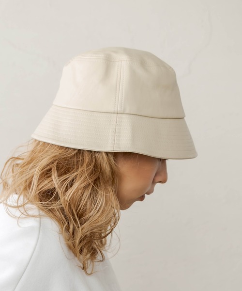RASVOA(ラスボア)の「フェイクレザーダウンブリムバケハ(ハット・レディース・ブラック/アイボリー・FREE)」の20枚目の写真