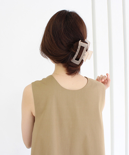 MODE ROBE（モードローブ）の「マットヘアクリップ（バレッタ/ヘアクリップ・レディース・ライトベージュ/ピンク/アイボリー・FREE）」の20枚目の写真