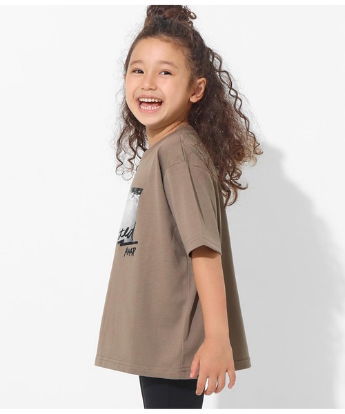 ANAP kids（アナップキッズ）の「スケートボードフォトビッグTシャツ（Tシャツ/カットソー・キッズ・ブラック/サックスブルー/グレイッシュベージュ・S/M/L）」の12枚目の写真