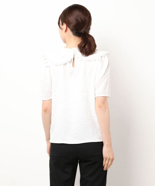 Hamble by Par Avion(ハンブルバイパラビオン)の「レース衿Teeブラウス(Tシャツ/カットソー・レディース・オフホワイト/ブラック・ONESIZE)」の5枚目の写真