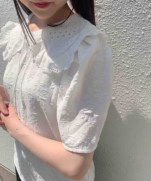 Hamble by Par Avion(ハンブルバイパラビオン)の「レース衿Teeブラウス(Tシャツ/カットソー・レディース・オフホワイト/ブラック・ONESIZE)」の11枚目の写真