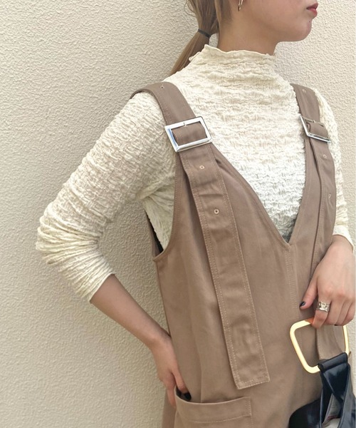 prose verse（プロズヴェール）の「シュリンク加工ハイネックプルオーバー（Tシャツ/カットソー・レディース・アイボリー/ブラック/カーキ・MEDIUM/LARGE）」の2枚目の写真