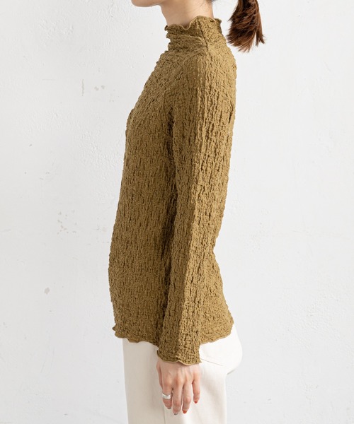 prose verse（プロズヴェール）の「シュリンク加工ハイネックプルオーバー（Tシャツ/カットソー・レディース・アイボリー/ブラック/カーキ・MEDIUM/LARGE）」の9枚目の写真