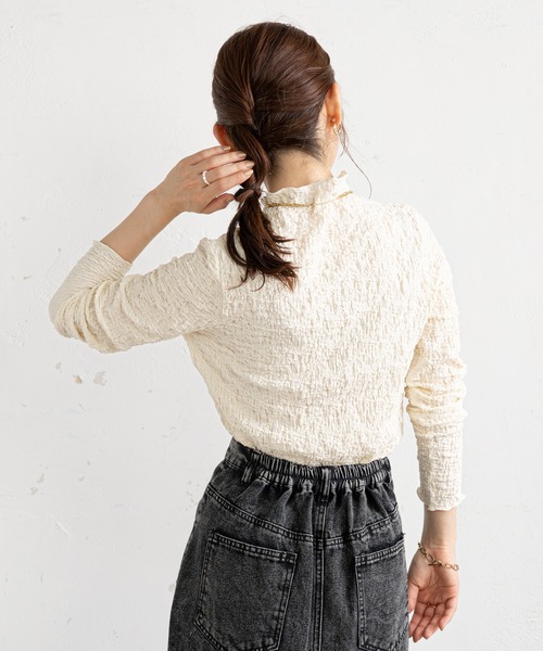 prose verse（プロズヴェール）の「シュリンク加工ハイネックプルオーバー（Tシャツ/カットソー・レディース・アイボリー/ブラック/カーキ・MEDIUM/LARGE）」の14枚目の写真