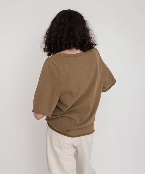 Levi's(リーバイス)の「LEVI'S(R) MADE & CRAFTED(R) SHOULDER CREW Tシャツ(Tシャツ/カットソー・レディース・マルチ・S/M/XS)」の5枚目の写真