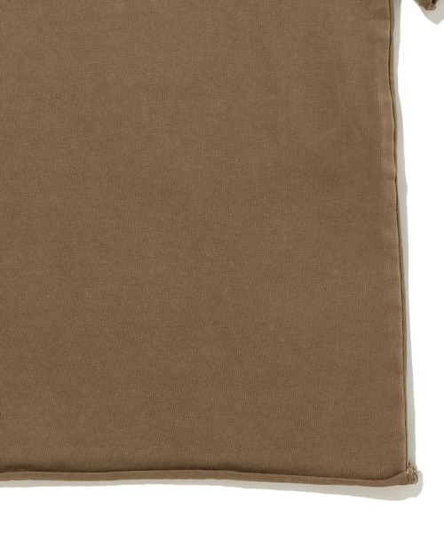 Levi's(リーバイス)の「LEVI'S(R) MADE & CRAFTED(R) SHOULDER CREW Tシャツ(Tシャツ/カットソー・レディース・マルチ・S/M/XS)」の14枚目の写真