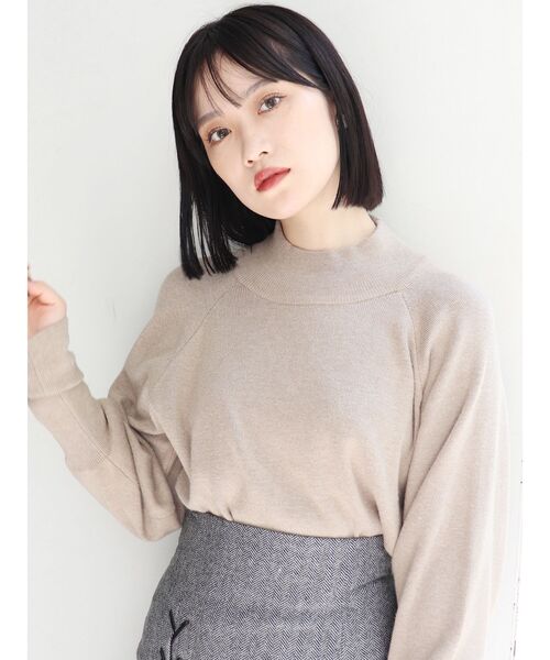 MURUA(ムルーア)の「モダンボトルネックニット(ニット/セーター・レディース・ブラック/ベージュ/ブルー/アイボリー/モカ・FREE)」の7枚目の写真