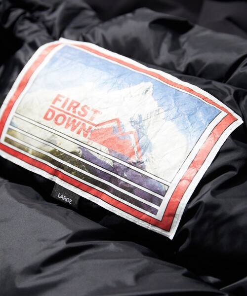 FIRST DOWN（ファーストダウン）の「FIRST DOWN/ファーストダウン 別注パネルショートダウン（ダウンジャケット/コート・メンズ・ブラック/ベージュ/グレー/モスグリーン・SMALL/MEDIUM/LARGE/X-LARGE）」の6枚目の写真