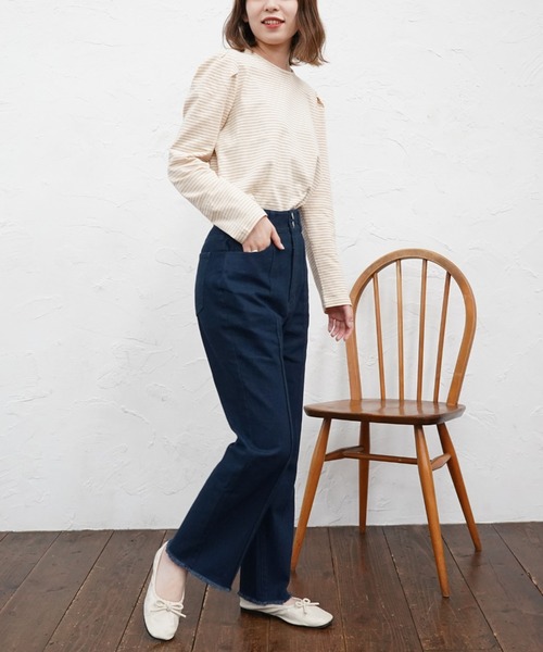 Cheek(チーク)の「ピンタックカラーデニムパンツ(デニムパンツ・レディース・チャコールグレー/ブラウン/ネイビー・SMALL/MEDIUM)」の17枚目の写真