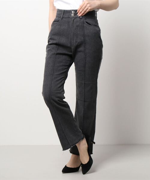 Cheek(チーク)の「ピンタックカラーデニムパンツ(デニムパンツ・レディース・チャコールグレー/ブラウン/ネイビー・SMALL/MEDIUM)」の22枚目の写真