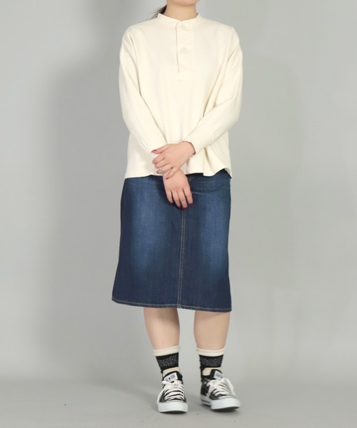 OMNIGOD（オムニゴッド）の「[OMNIGOD womens / オムニゴッド] 8/天竺 ミリタリーヘンリーネックマニッシュトレーナー（Tシャツ/カットソー・レディース・ホワイト/ブラック/カーキ・FREE）」の17枚目の写真