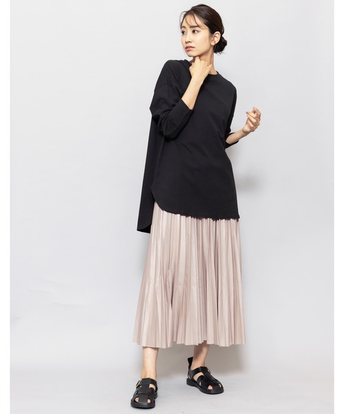 mili an deni（ミリアンデニ）の「フェイクレザープリーツマキシスカート（スカート・レディース・アッシュグレー/ブラック/ブルー/アイボリー・M）」の10枚目の写真