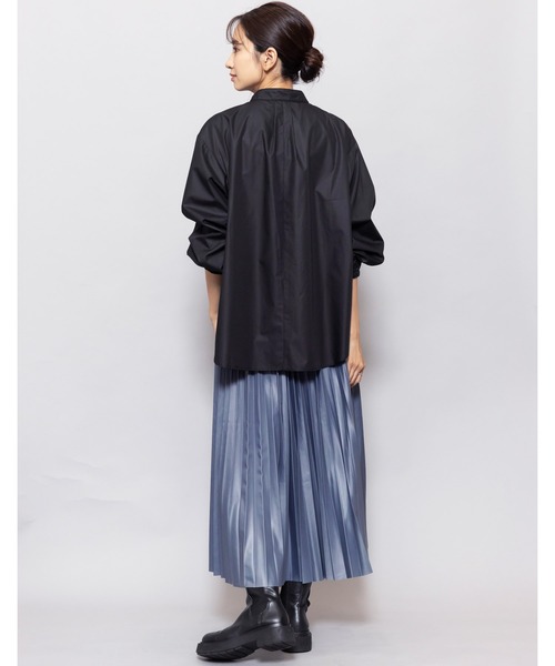 mili an deni（ミリアンデニ）の「フェイクレザープリーツマキシスカート（スカート・レディース・アッシュグレー/ブラック/ブルー/アイボリー・M）」の13枚目の写真