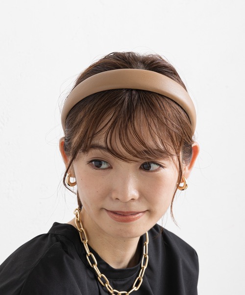 prose verse（プロズヴェール）の「合皮カチューシャ（カチューシャ・レディース・ダークグレー/アイボリー/キャメル・ﾌﾘ-）」の14枚目の写真