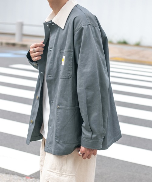 PairPair（ペアペア）の「衿配色カバーオールジャケット(ユニセックス)（カバーオール・メンズ・ブラウン/カーキ/アイボリー/グレイッシュブルー・MEDIUM/LARGE）」の11枚目の写真