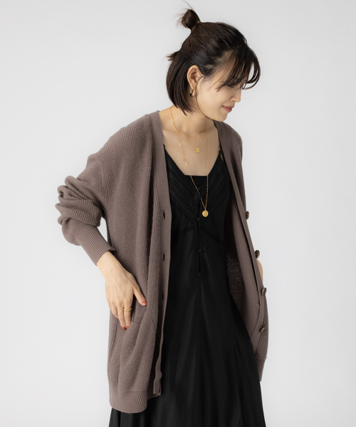 Rouge vif（ルージュヴィフ）の「ウール／カシミヤ Vネックカーディガン（カーディガン/ボレロ・レディース・ネイビー/ピンク/アイボリー/グレー・フリー）」の15枚目の写真