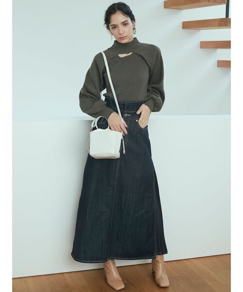 LAGUNAMOON(ラグナムーン)の「【OUTDOOR】フェイクレザー巾着バッグ(ハンドバッグ・レディース・ブラック/アイボリー・FREE)」の14枚目の写真