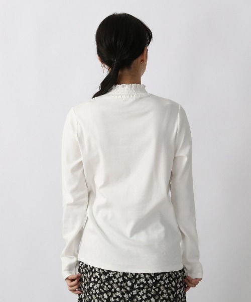 LOWRYS FARM（ローリーズファーム）の「ネックシャーリング　215864（Tシャツ/カットソー・レディース・ホワイト/ブラック/グレー・FREE）」の5枚目の写真