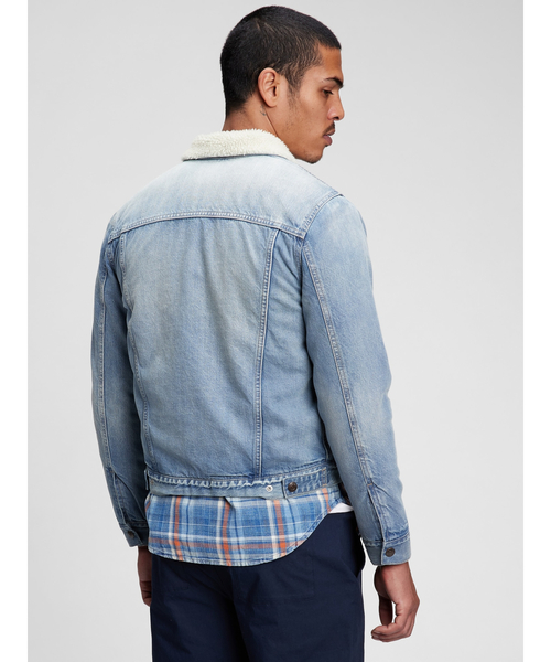 GAP(ギャップ)の「アイコンデニム シェルパジャケット(デニムジャケット・メンズ・インディゴブルー/ライトインディゴブルー・S/M/L/XS/XL)」の3枚目の写真