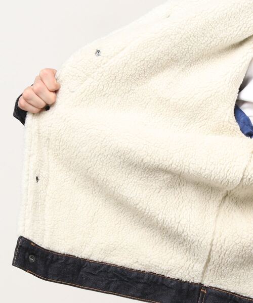 GAP(ギャップ)の「アイコンデニム シェルパジャケット(デニムジャケット・メンズ・インディゴブルー/ライトインディゴブルー・S/M/L/XS/XL)」の8枚目の写真