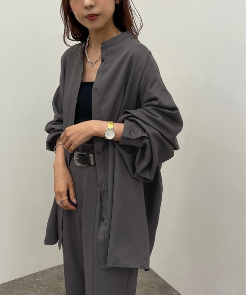 apres jour mignon(アプレジュールミニョン)の「バンドカラーシャツ【SETUP着用可能】 【ZOZOTOWN限定アイテム】(シャツ/ブラウス・レディース・ブラック/パープル系その他3/グリーン系その他2/チャコールグレー・フリー/X-LARGE)」の3枚目の写真