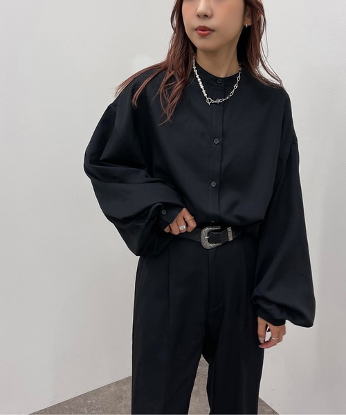 apres jour mignon(アプレジュールミニョン)の「バンドカラーシャツ【SETUP着用可能】 【ZOZOTOWN限定アイテム】(シャツ/ブラウス・レディース・ブラック/パープル系その他3/グリーン系その他2/チャコールグレー・フリー/X-LARGE)」の5枚目の写真