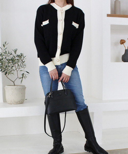 MODE ROBE(モードローブ)の「配色ニットカーディガン(カーディガン/ボレロ・レディース・ホワイト/ブラック・FREE)」の3枚目の写真