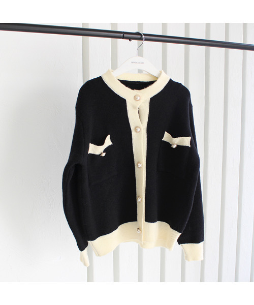 MODE ROBE(モードローブ)の「配色ニットカーディガン(カーディガン/ボレロ・レディース・ホワイト/ブラック・FREE)」の8枚目の写真