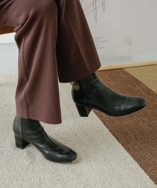 URBAN RESEARCH DOORS(アーバンリサーチドアーズ)の「ストレッチショートブーツ(ブーツ・レディース・ブラック/ベージュ系その他・38/36/37)」の5枚目の写真