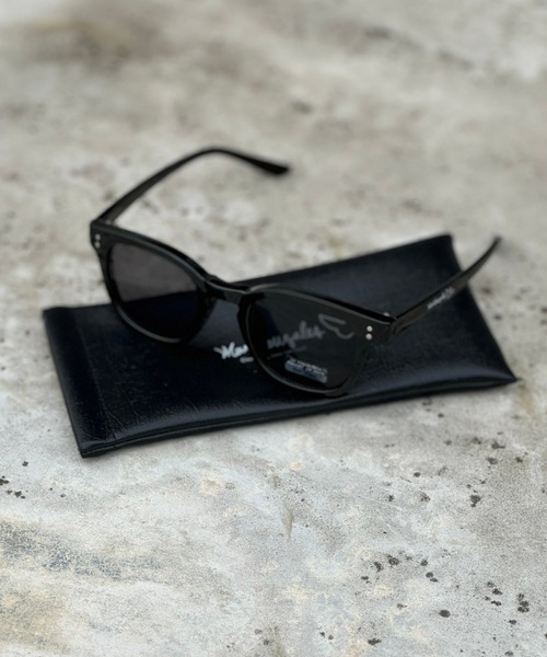 Mark Gonzales（マーク・ゴンザレス）の「MARK GONZALES ART WORK/マークゴンザレス【web限定】　アイコンロゴ入り スケーターアイウエアー（サングラス・メンズ・その他1/その他2/その他3/その他4/その他5/その他6/その他7/その他20/その他12/その他9/その他18/その他17/その他16/その他15/その他14/その他21/その他19/その他13/その他10/その他8/その他11/その他25/その他26/その他22/その他23/その他24・FREE）」の13枚目の写真