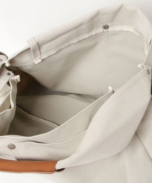 MAKE UP(メイクアップ)の「MAKE UP アースカラー帆布 ショルダーL(ショルダーバッグ・メンズ・ネイビー/ブラウン/オフホワイト/ブルー/ダークグレー・FREE)」の12枚目の写真