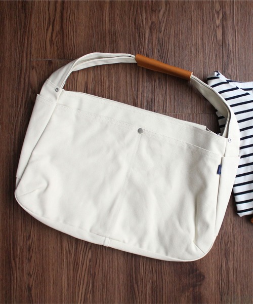 MAKE UP(メイクアップ)の「MAKE UP アースカラー帆布 ショルダーL(ショルダーバッグ・メンズ・ネイビー/ブラウン/オフホワイト/ブルー/ダークグレー・FREE)」の2枚目の写真