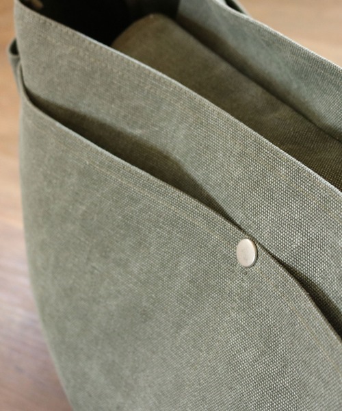 MAKE UP(メイクアップ)の「MAKE UP アースカラー帆布 ショルダーL(ショルダーバッグ・メンズ・ネイビー/ブラウン/オフホワイト/ブルー/ダークグレー・FREE)」の20枚目の写真