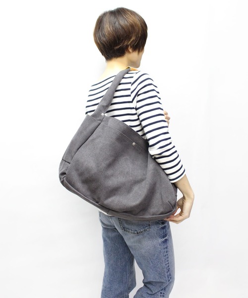 MAKE UP(メイクアップ)の「MAKE UP アースカラー帆布 ショルダーL(ショルダーバッグ・メンズ・ネイビー/ブラウン/オフホワイト/ブルー/ダークグレー・FREE)」の9枚目の写真