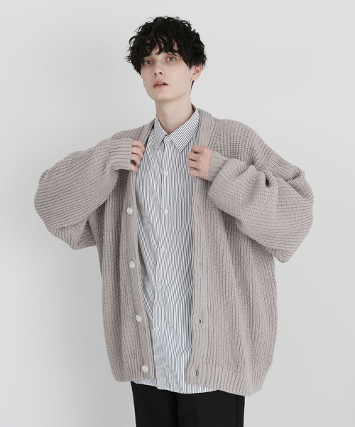 ASTRONOMY（アストロノミー）の「畦編みルーズシルエットカーディガン（カーディガン/ボレロ・メンズ・ブラック/ダークグリーン/ネイビー/ブルー/マスタード/チャコール/グレー系/ブラウン系/グリーン/ロイヤルブルー/レッド/イエロー/杢グレー/ホワイト/パープル/ワイン・S/M/L/XL）」の6枚目の写真