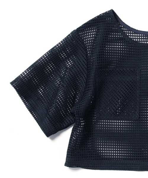 Ray BEAMS（レイビームス）の「Ray BEAMS / スクエアメッシュ クロップドプルオーバー（シャツ/ブラウス・レディース・ホワイト/ネイビー・ONE SIZE）」の13枚目の写真