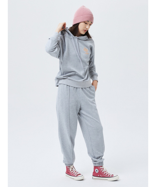 GAP（ギャップ）の「ハイライズ バレル ジョガーパンツ（スウェットパンツ・レディース・ブラック/ブラウン/グレー/オフホワイト/ピンク・S/M/L/XS/XXS）」の13枚目の写真